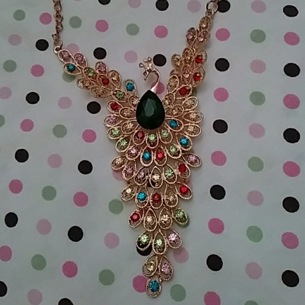 Necklace - Picture 2 of 3